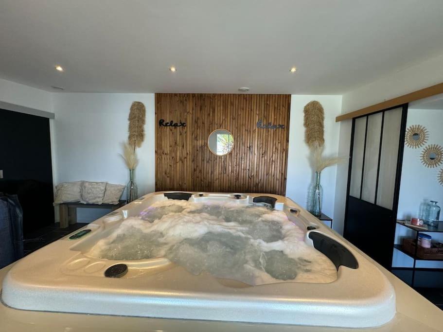 Maison Spacieuse Spa & Jardin Брест Екстер'єр фото